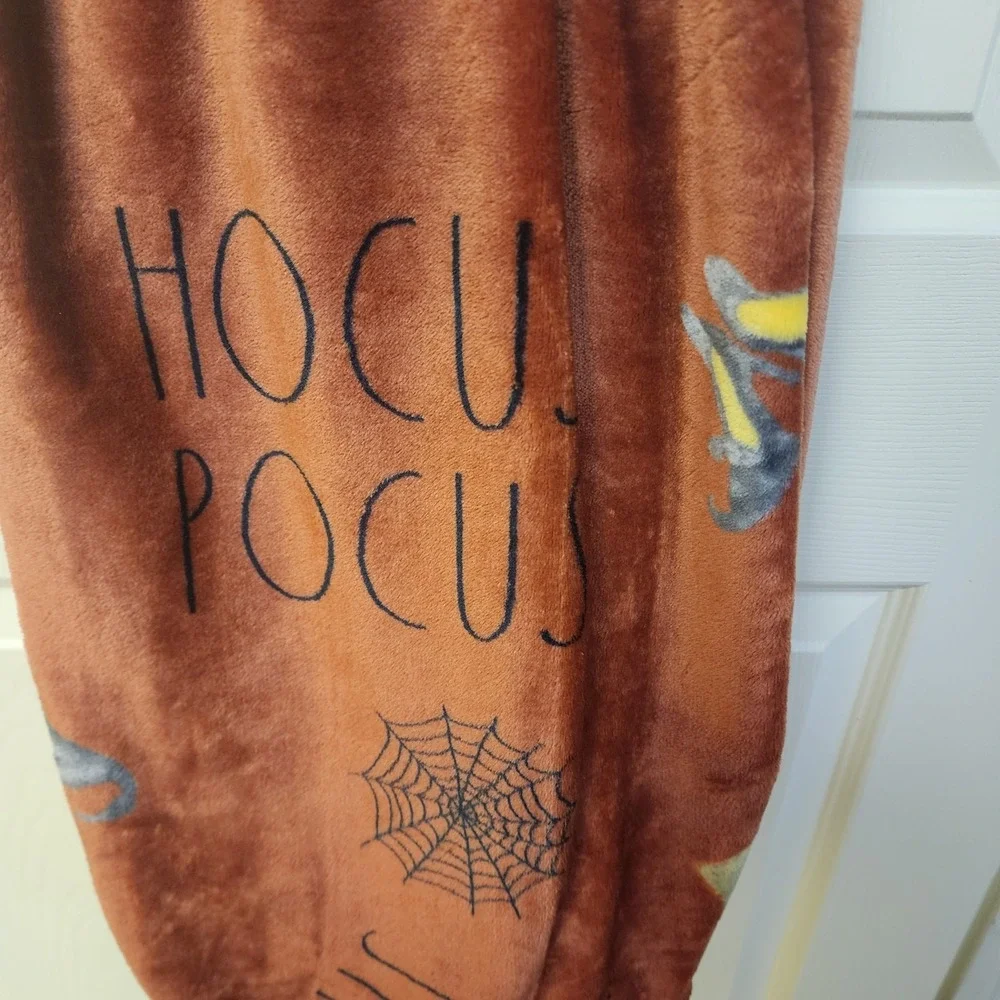 Rae Dunn Hocus Pocus Halloween Printed Plush Blanket Throw 50